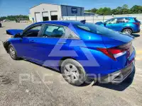 2025 Hyundai Elantra фото