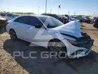 2025 Hyundai Elantra photo