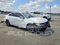 2025 Hyundai Elantra фото