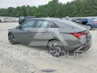 2025 Hyundai Elantra photo
