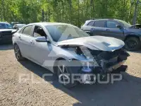 2025 Hyundai Elantra фото