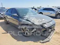 2025 Hyundai Elantra фото