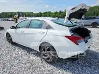 2025 Hyundai Elantra photo