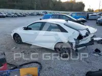 2025 Hyundai Elantra фото