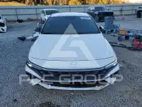 2025 Hyundai Elantra фото