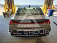 2025 Hyundai Elantra фото
