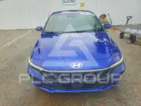 2025 Hyundai Elantra фото
