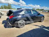 2025 Hyundai Elantra фото