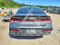 2025 Hyundai Elantra photo
