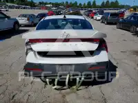 2025 Hyundai Elantra photo