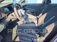 2025 Hyundai Elantra фото