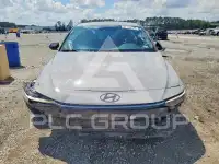 2025 Hyundai Elantra photo