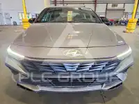 2025 Hyundai Elantra фото