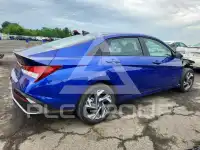 2025 Hyundai Elantra photo
