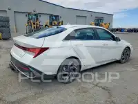 2025 Hyundai Elantra photo