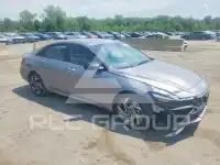 2025 Hyundai Elantra фото