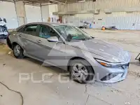 2025 Hyundai Elantra photo