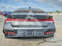 2025 Hyundai Elantra фото