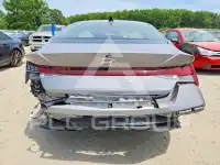 2025 Hyundai Elantra фото