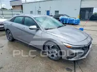 2025 Hyundai Elantra photo