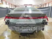 2025 Hyundai Elantra photo