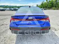 2025 Hyundai Elantra photo