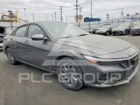 2025 Hyundai Elantra фото
