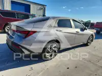 2025 Hyundai Elantra фото