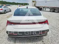 2025 Hyundai Elantra фото