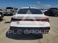 2025 Hyundai Elantra фото