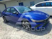 2025 Hyundai Elantra photo