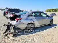 2025 Hyundai Elantra фото