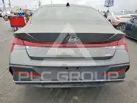 2025 Hyundai Elantra фото