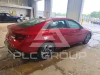 2025 Hyundai Elantra photo