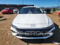 2025 Hyundai Elantra фото
