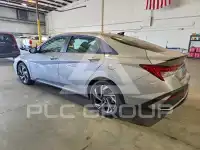 2025 Hyundai Elantra фото
