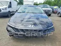 2025 Hyundai Elantra фото