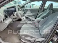 2025 Hyundai Elantra фото