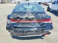 2025 Hyundai Elantra photo