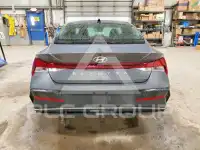 2025 Hyundai Elantra фото
