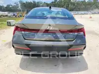 2025 Hyundai Elantra photo