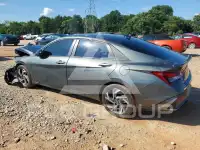 2025 Hyundai Elantra photo