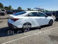 2025 Hyundai Elantra фото