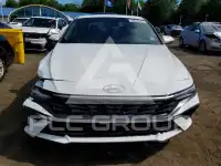 2025 Hyundai Elantra фото