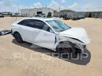 2025 Hyundai Elantra фото
