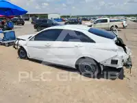 2025 Hyundai Elantra фото