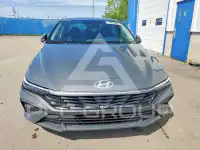 2025 Hyundai Elantra фото