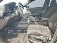 2025 Hyundai Elantra фото