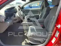 2025 Hyundai Elantra photo
