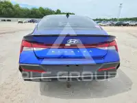 2025 Hyundai Elantra фото
